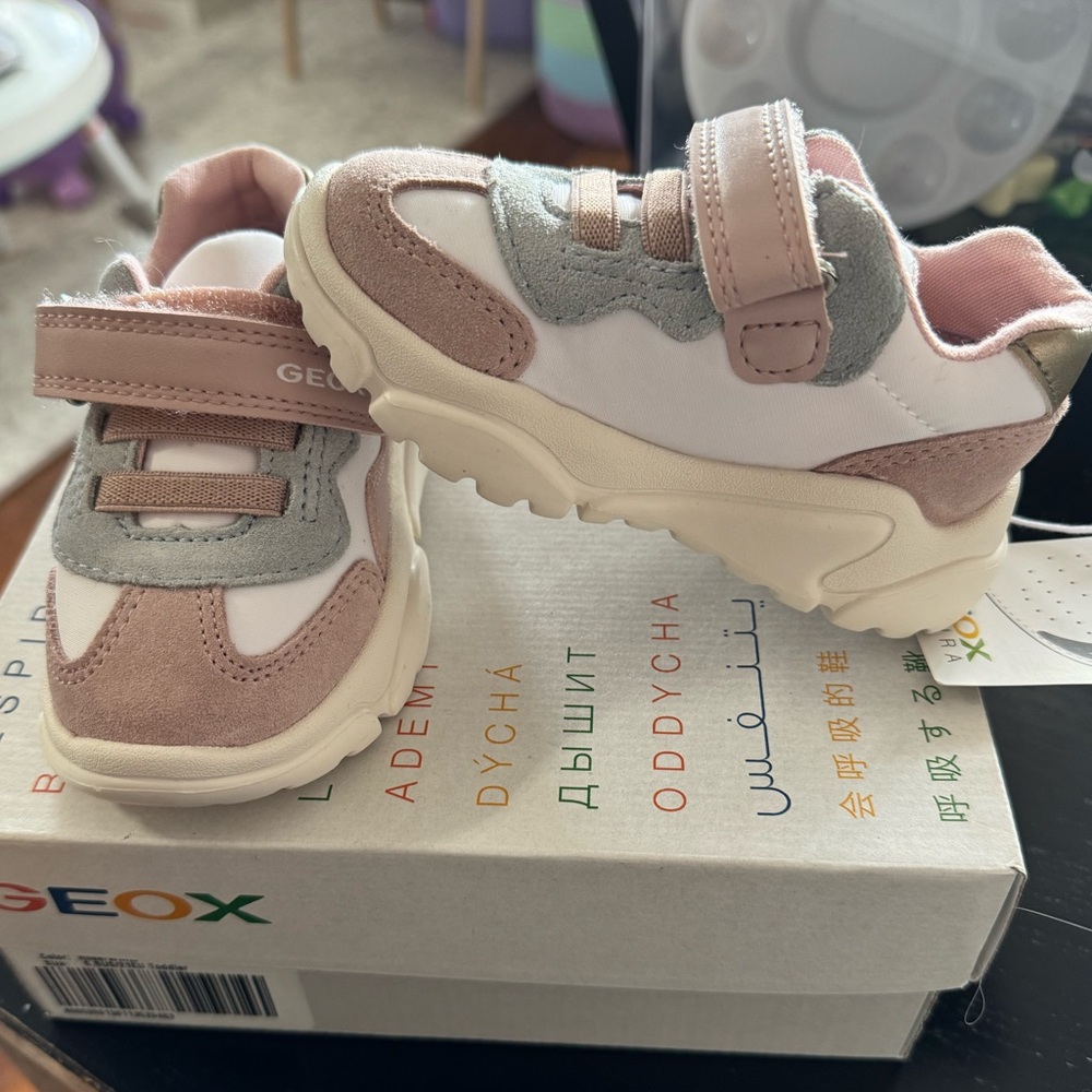 Geox Ciufciuf Toddler Shoes - White and Pink/ Rose